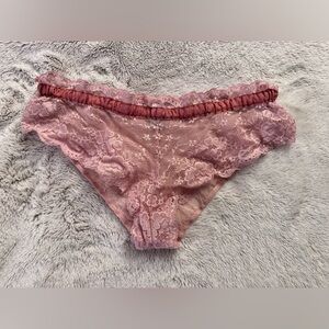 VICTORIA’S SECRET VS VINTAGE ROSE PINK FLORAL LACE BIKINI PANTY PANTIES HTF MED